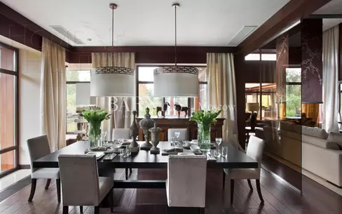 2-этажный коттедж 1 377 м² с отделкой