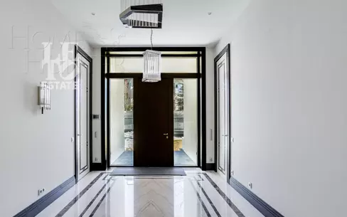 2-этажный коттедж 1 015.19 м² с отделкой