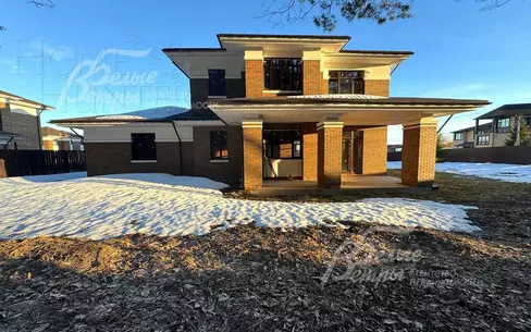 2-этажный коттедж 314 м² без отделки