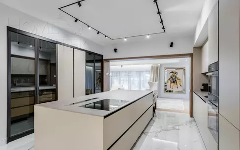 2-этажный коттедж 357 м² с отделкой