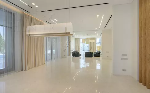 2-этажный коттедж 1 000 м² с отделкой