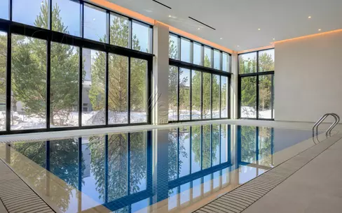 2-этажный коттедж 1 000 м² с отделкой