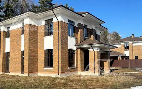 2-этажный коттедж 314 м² без отделки