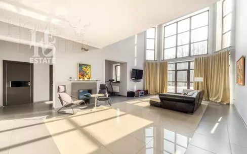 2-этажный коттедж 675 м² с отделкой