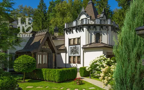 3-этажный коттедж 555 м² с отделкой