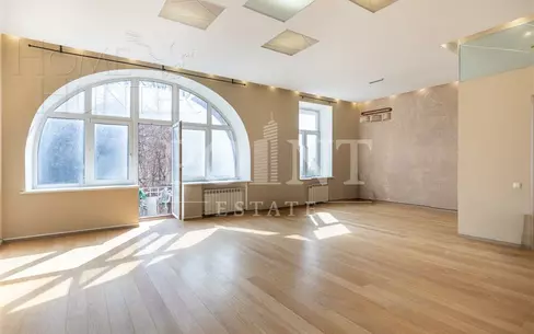 6-КОМН. КВАРТИРА С ОТДЕЛКОЙ 186 М² НА 3 ЭТАЖЕ