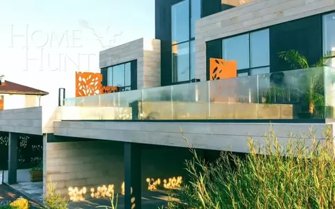 3-этажный таунхаус 250 м² с отделкой