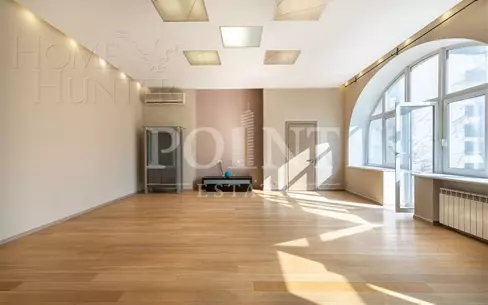 6-КОМН. КВАРТИРА С ОТДЕЛКОЙ 186 М² НА 3 ЭТАЖЕ