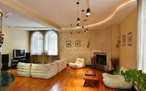 2-этажный коттедж 404 м² с отделкой