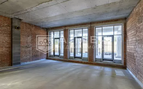 2-этажный коттедж 890 м² без отделки