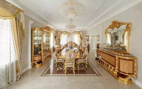 2-этажный коттедж 400 м² с отделкой