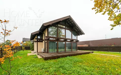 2-этажный коттедж 200 м² с отделкой