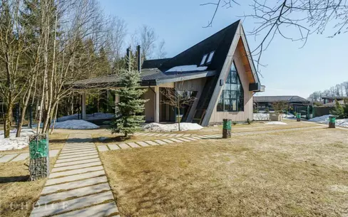 2-этажный коттедж 499 м² с отделкой