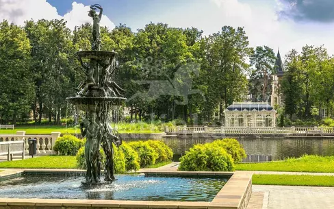 4-этажный таунхаус 362.6 м² без отделки