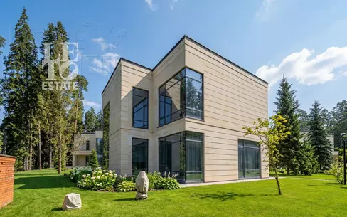 2-этажный коттедж 616 м² без отделки