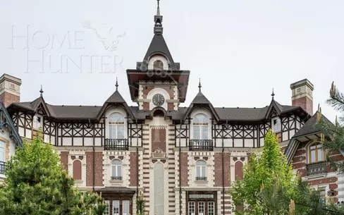 4-этажный таунхаус 362.6 м² без отделки