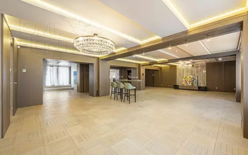 2-УРОВНЕВЫЙ ТАУНХАУС С ОТДЕЛКОЙ 360 М² НА 1 ЭТАЖЕ