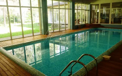 2-этажный коттедж 500 м² с отделкой