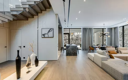 2-этажный коттедж 760 м² с отделкой