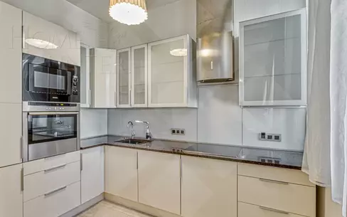 2-УРОВНЕВАЯ КВАРТИРА С ОТДЕЛКОЙ 185 М² НА 3 ЭТАЖЕ