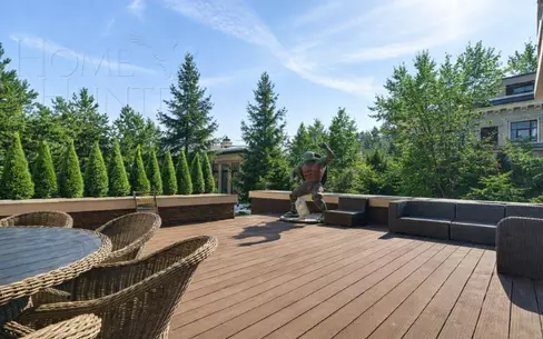 2-этажный коттедж 550 м² с отделкой