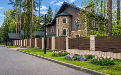 2-этажный коттедж 750 м² с отделкой