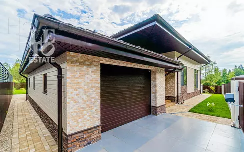 1-этажный коттедж 239.3 м² с отделкой