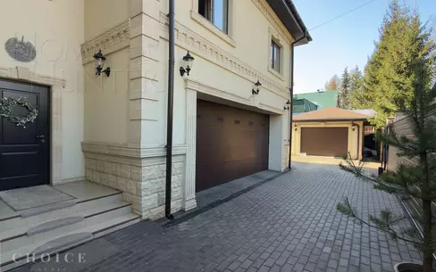 2-этажный коттедж 840 м² с отделкой