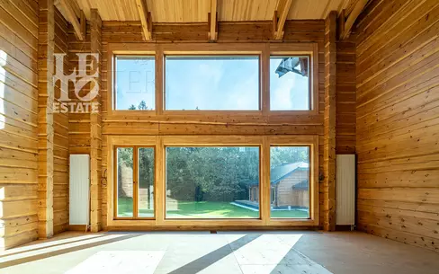 3-этажный коттедж 1 106 м² без отделки