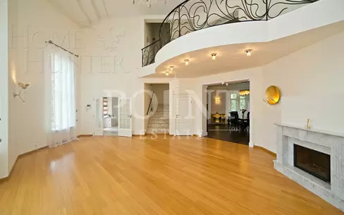2-этажный коттедж 500 м² с отделкой