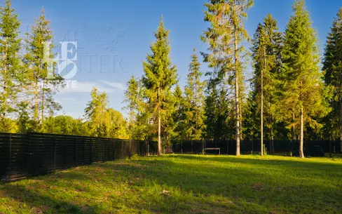 Участок 15.63 сот. в охраняемом поселке