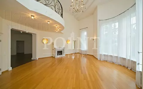 2-этажный коттедж 500 м² с отделкой