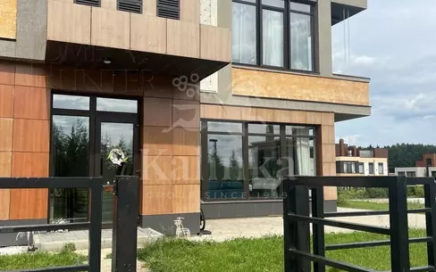 3-этажный коттедж 302 м² с отделкой