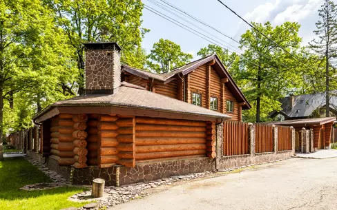 2-этажный коттедж 285 м² с отделкой