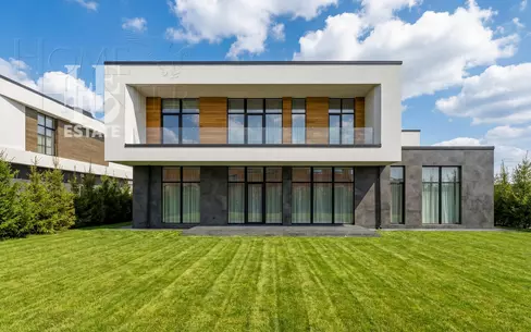 2-этажный коттедж 523 м² с отделкой