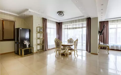 2-этажный коттедж 255.9 м² с отделкой