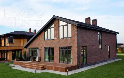 2-этажный коттедж 271 м² с отделкой