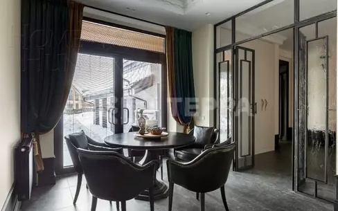 2-этажный коттедж 600 м² с отделкой