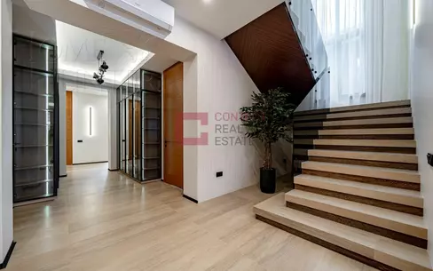 2-этажный коттедж 340 м² с отделкой