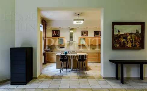 1-этажный коттедж 450 м² с отделкой