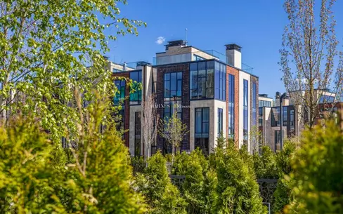 4-этажный таунхаус 311 м² без отделки