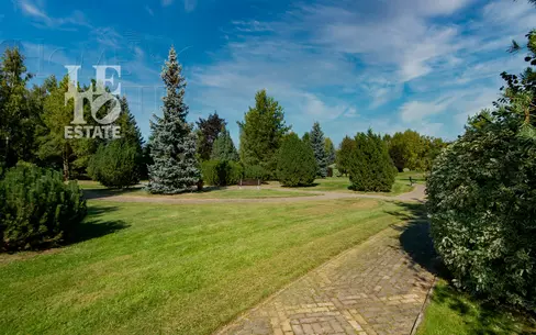 Участок 15 сот. в охраняемом поселке