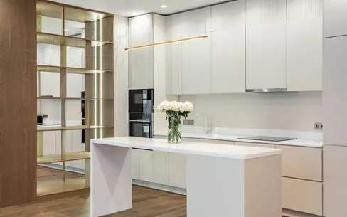 4-этажный таунхаус 240 м² с отделкой