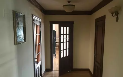 2-этажный коттедж 884.3 м² с отделкой