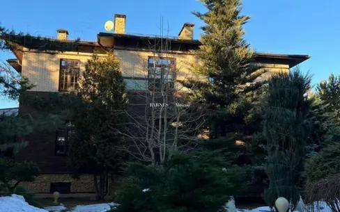 2-этажный коттедж 690 м² с отделкой