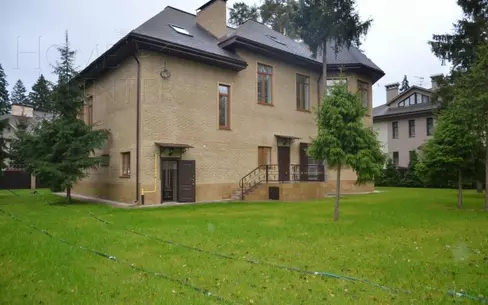 2-этажный коттедж 567.3 м² с отделкой