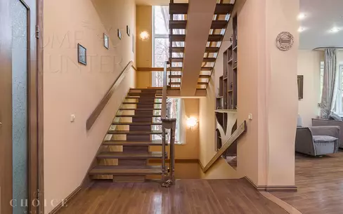 2-этажный коттедж 456.4 м² с отделкой