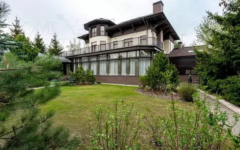 2-этажный коттедж 1 500 м² с отделкой