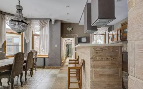 2-этажный коттедж 600 м² с отделкой