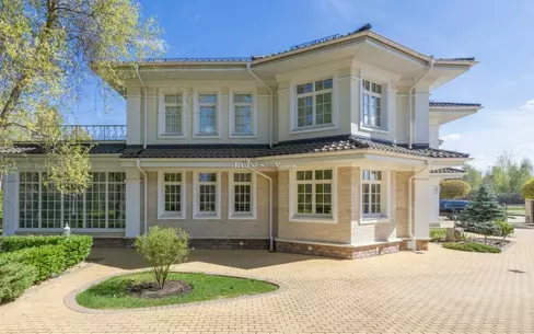 2-этажный коттедж 612 м² с отделкой